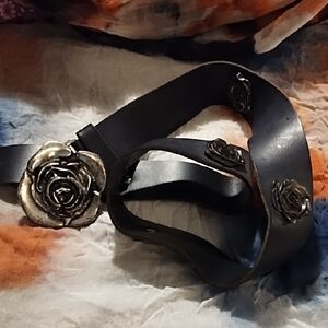 Elegant Black Leather Belt with Silver Rose Accents By Antoniazzi Firenze